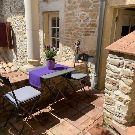 Paradis De Provence, Le Pin (Gard)